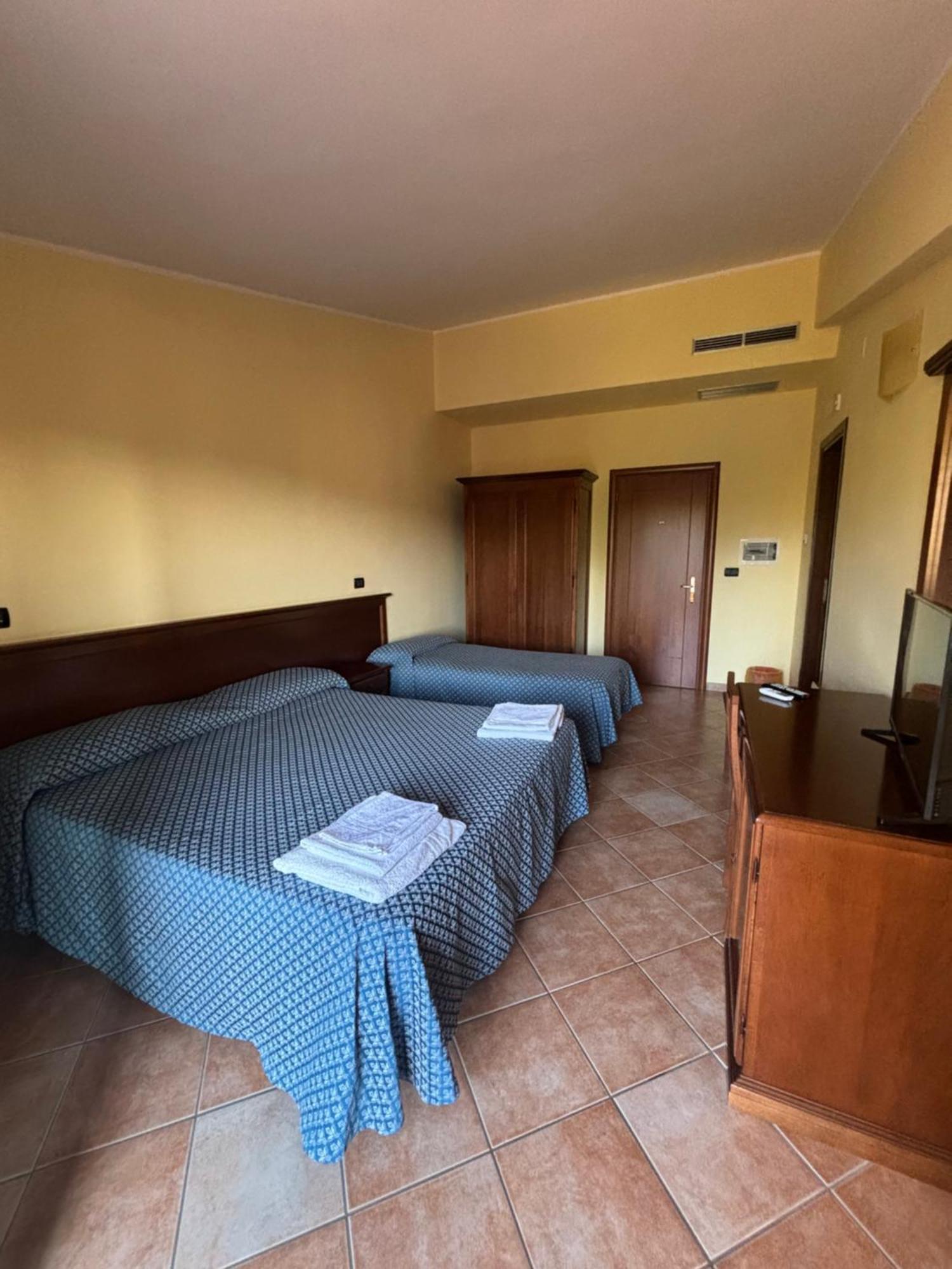 La Nuova Locanda Orsomarso Buitenkant foto