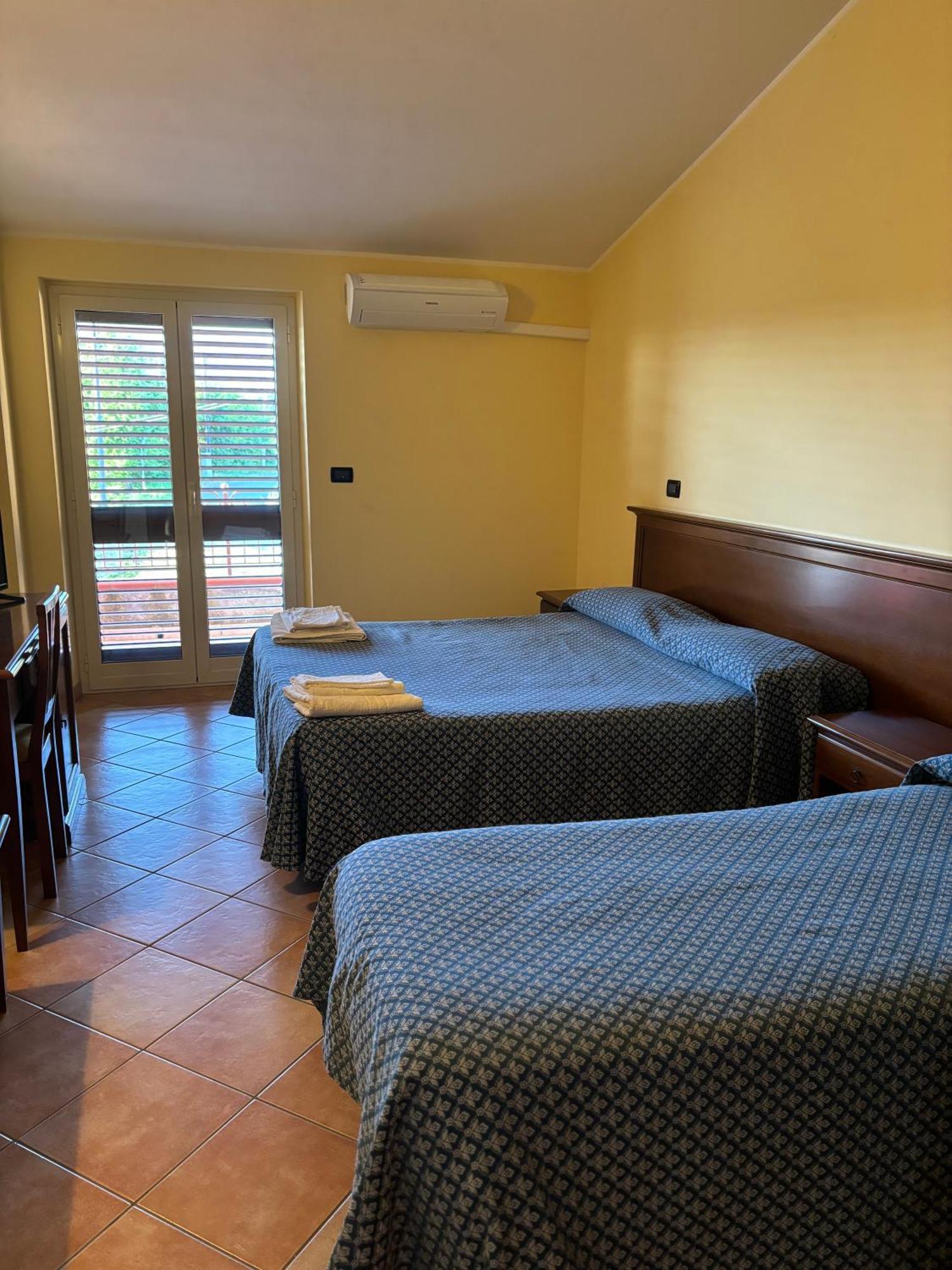 La Nuova Locanda Orsomarso Buitenkant foto