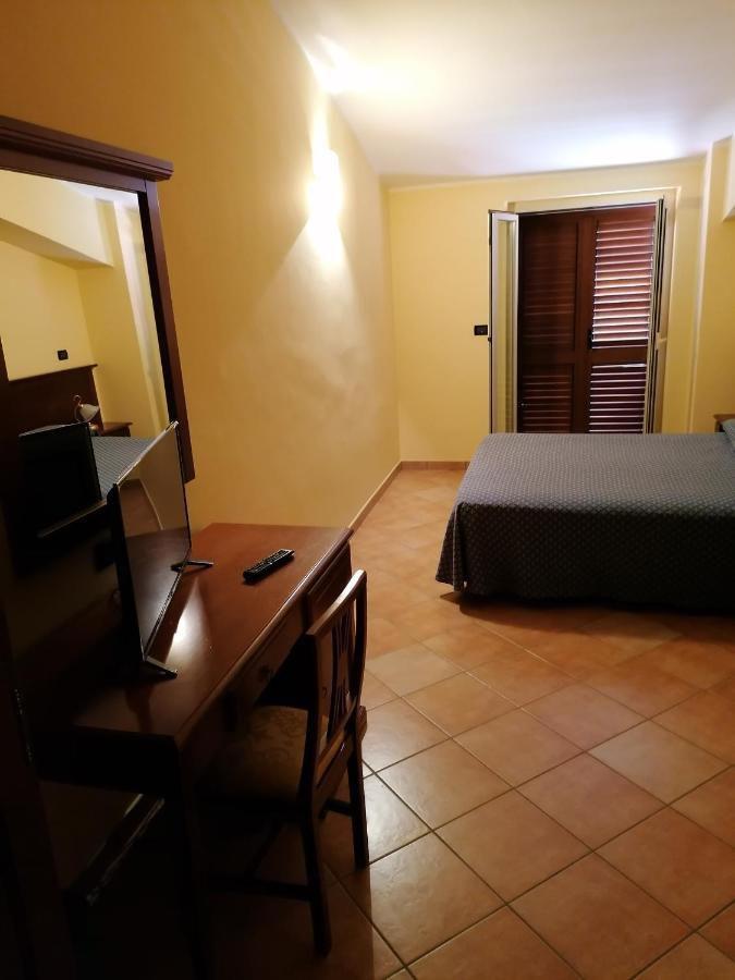 La Nuova Locanda Orsomarso Buitenkant foto